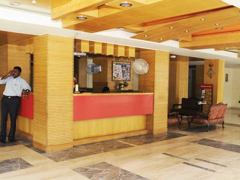 Hotel Neelkanth Paradise Ahmadabad Zewnętrze zdjęcie